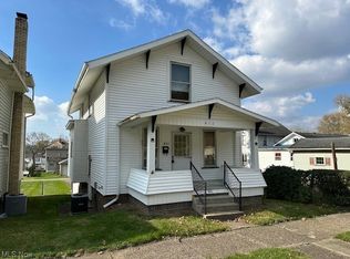 411 N 4th St, Dennison, OH 44621