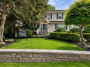 306 Passaic Ave, Hasbrouck Heights, NJ 07604