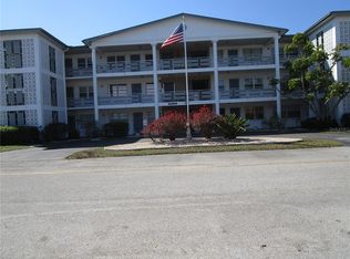 6000 20th St N APT 118, Saint Petersburg, FL 33714