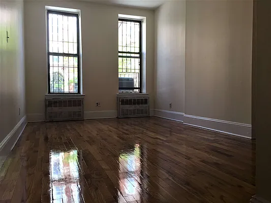 Rented by RBM Management | media 18