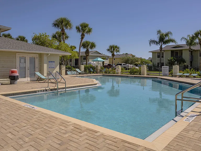 Seaside Villas Apartments — Photo 7