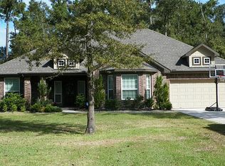 1207 Commons Waterway Dr, Huffman, TX 77336