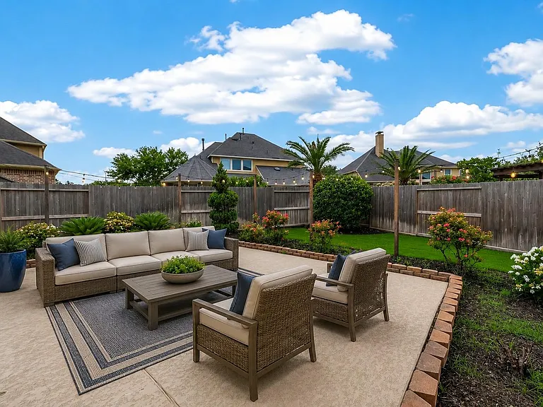 27411 Manor Falls Ln — Photo 48