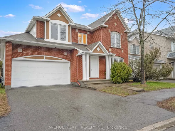 945 Cahill Dr W, Ottawa, ON K1V 2C3