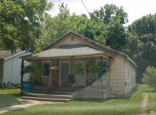 1358 E Blaine St, Springfield, MO 65803