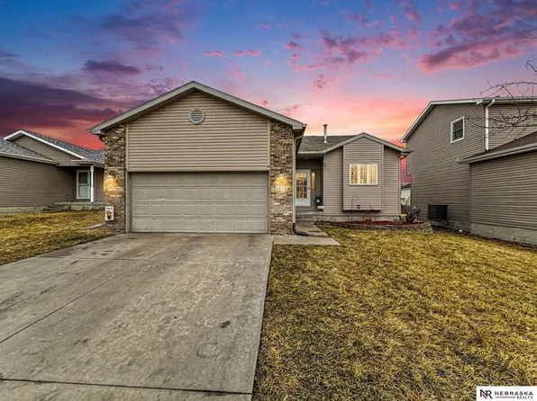2616 W Garfield St, Lincoln, NE 68522