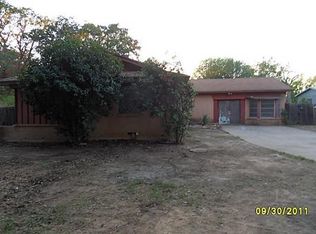 3917 Hickory Tree Rd, Balch Springs, TX 75180