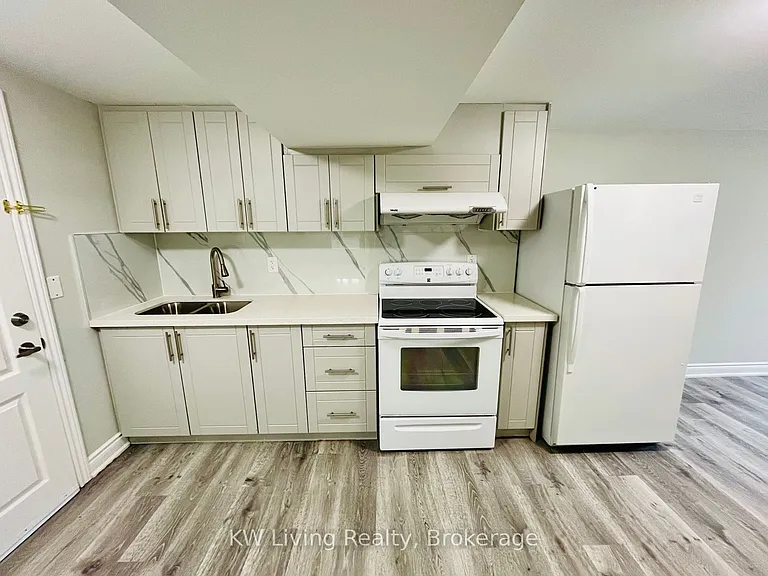 26 Harman Dr #BASEMENT — Photo 4