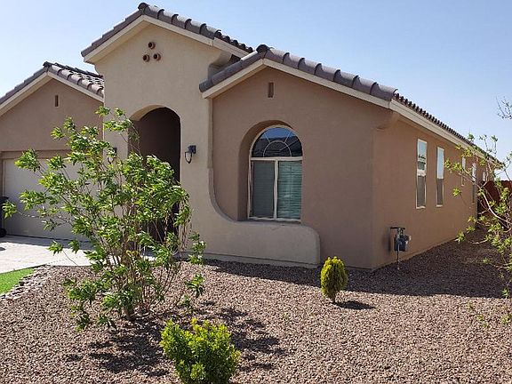 3rd image of 12389 Knightsbridge Dr