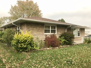 1808 Lincoln Ave, Crest Hill, IL 60403