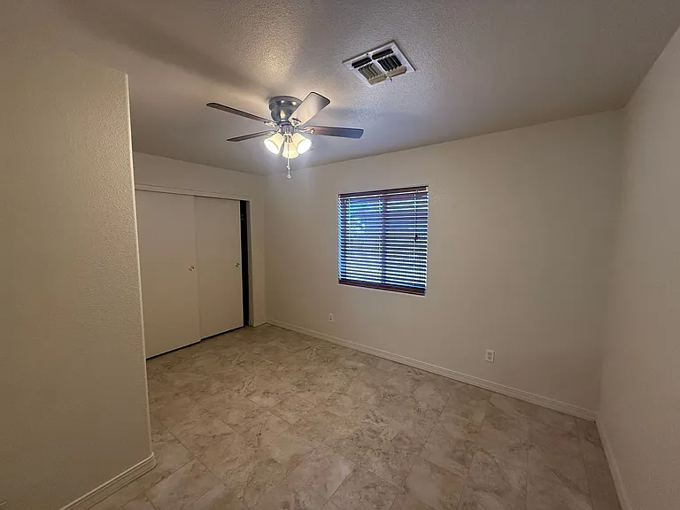2539 Ashfork Ave — Photo 8