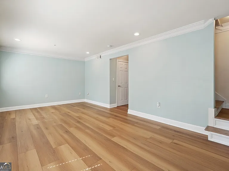 104 Rondak Cir SE — Photo 8