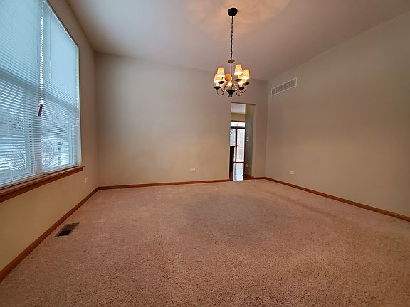 5th image of 17854 Hedgewood Dr
