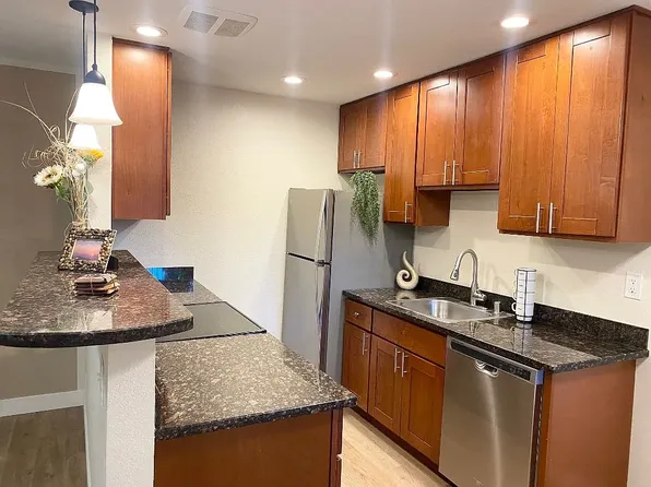 The Court Apartments, 2636 Newhall St #11, Santa Clara, CA 95050