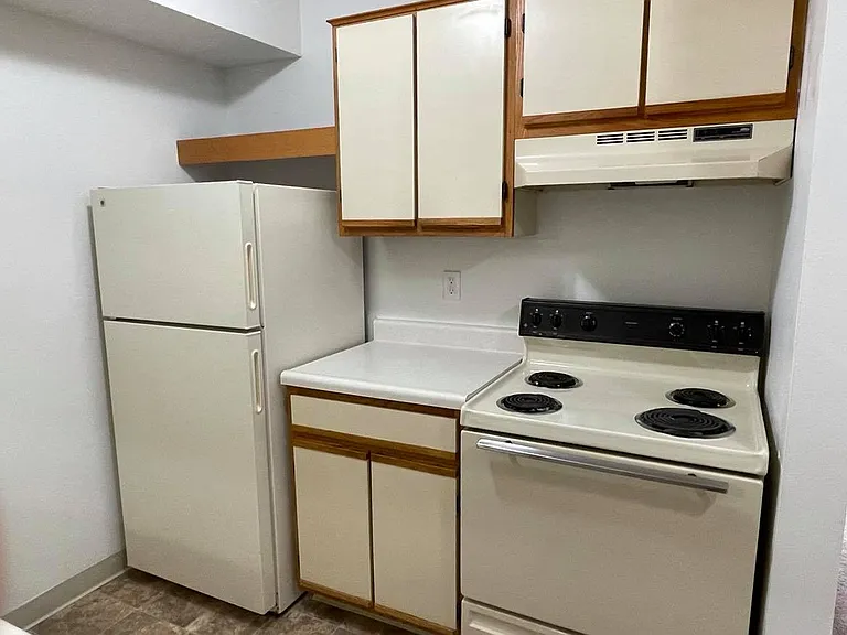 Thornridge Apartments — Photo 87