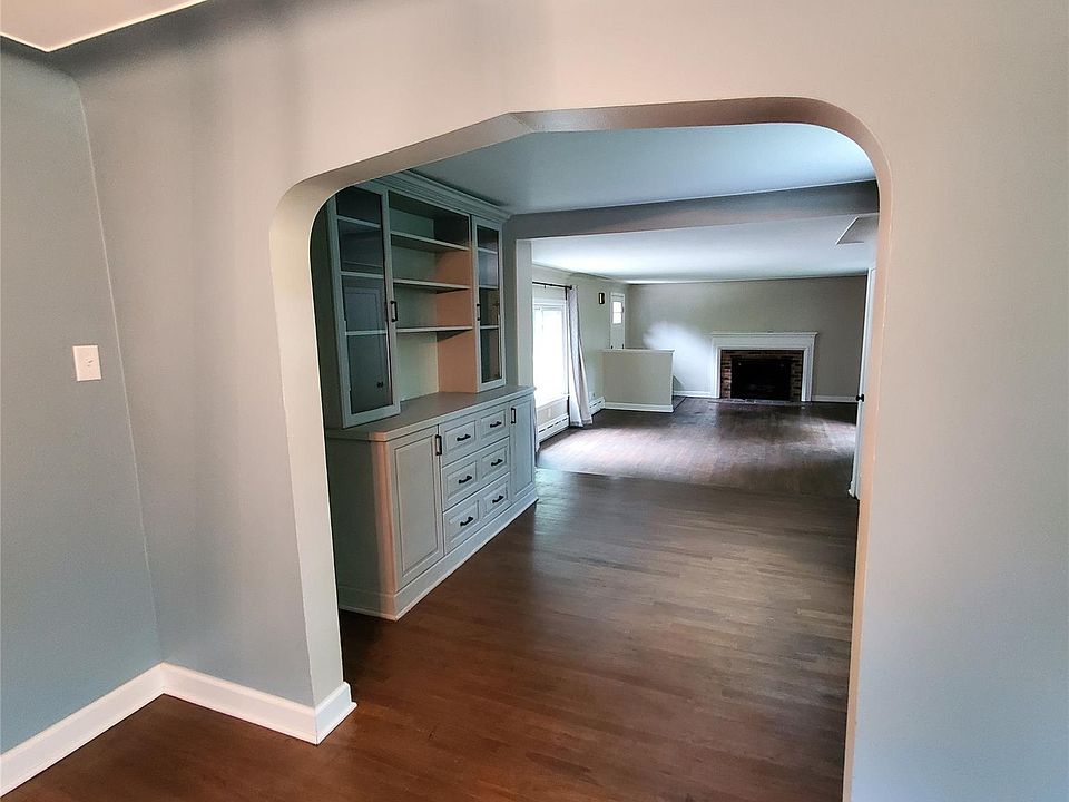 249 W Buell Rd E, photo 17