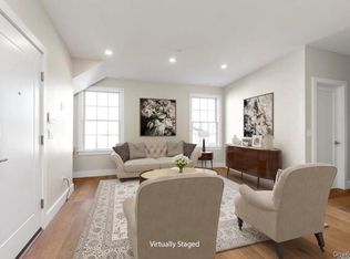 108 South E #E, Oyster Bay, NY 11771