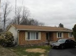 16 Tioken Rd, Spring Valley, NY 10977