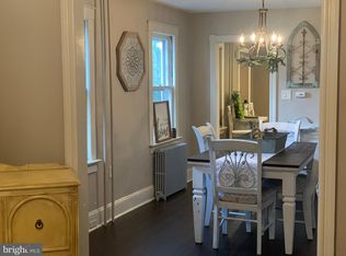 924 Wood St, Bristol, PA 19007