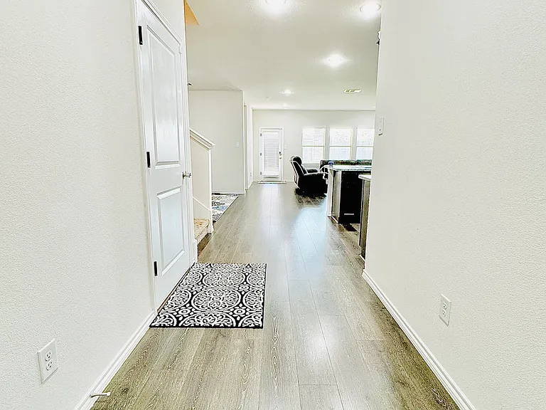 6236 Ballenger Rd — Photo 3