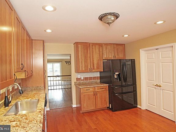 4th image of 6107 Old Brentford Ct