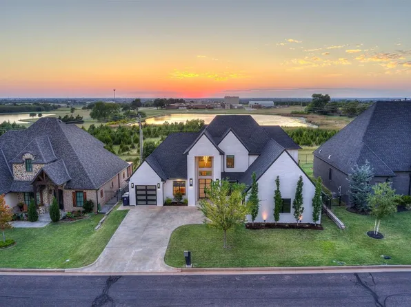 15713 James Thomas Ct, Edmond, OK 73013