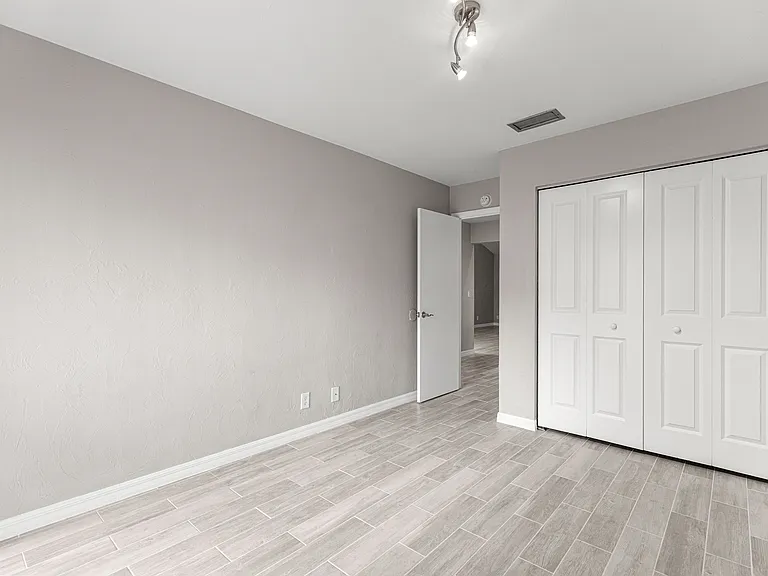 4151 SE 22nd Ave #D — Photo 28