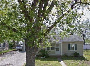 2204 Blaker Dr, Manhattan, KS 66502