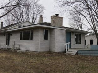 207 Park Dr, Colfax, WI 54730