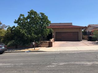 6744 Vickiview Dr, West Hills, CA 91307