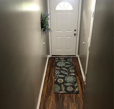 3rd image of 124 Winston Way