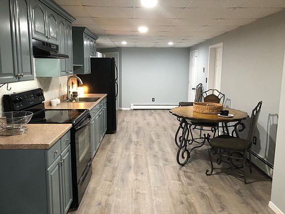 5th image of 17 Henry Ave #Basement