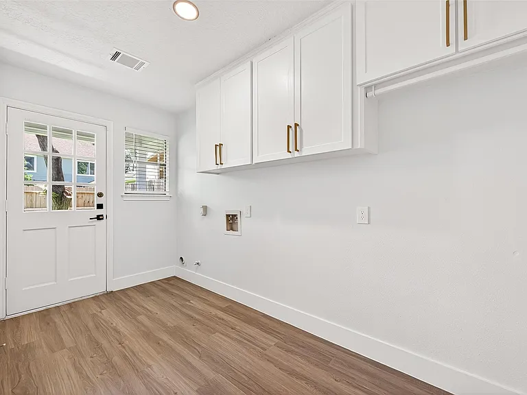 2730 Blue Glen Ln — Photo 28