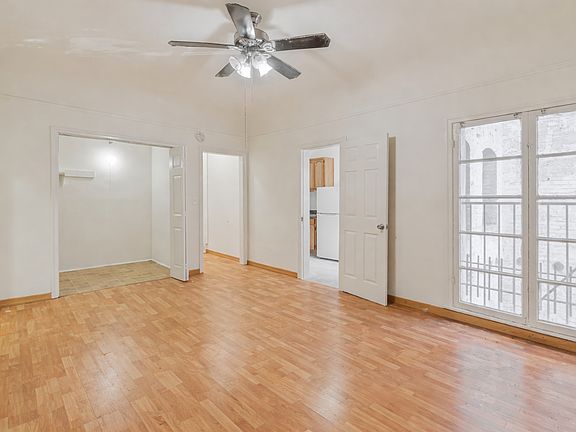 2nd image of 835 S Oxford Ave #Fee206561