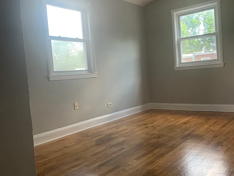 5147 Frederick Ave — Photo 18