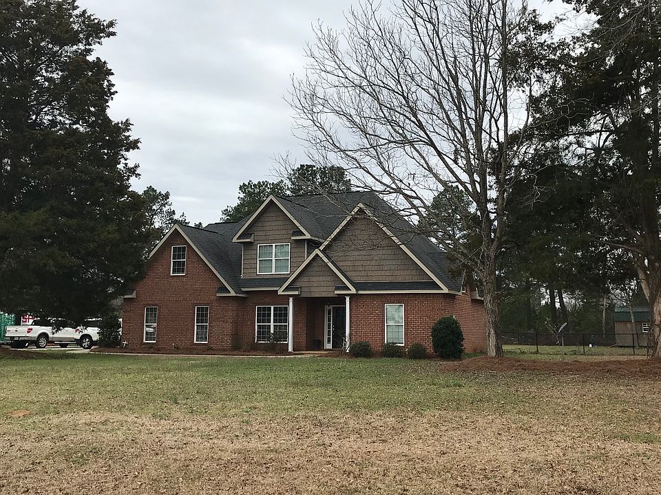View from Hampton Oaks Way