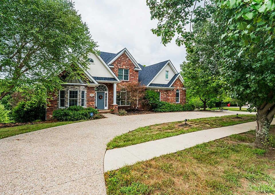1st image of 629 Apricot Dr