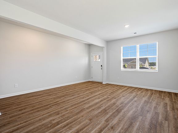 5th image of 2272 Edgecombe