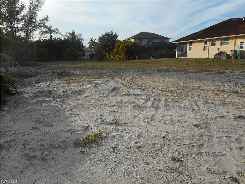 2nd image of 222 NW 38th Ave