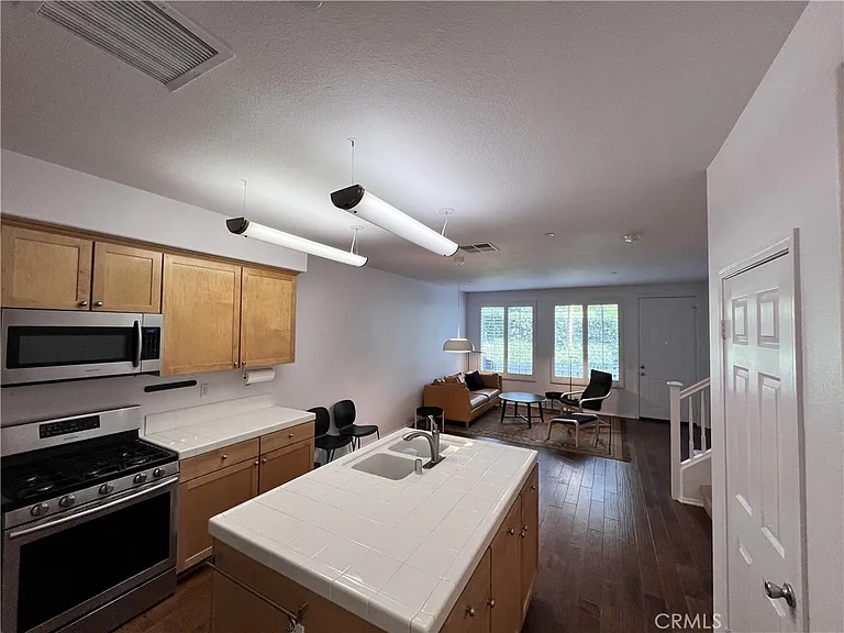71 Platinum Cir — Photo 10