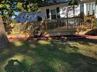 615 N Union St, Paxton, IL 60957