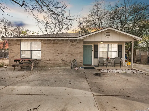 912 Torreon, San Antonio, TX 78207