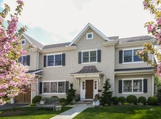 20 Wainwright St, Rye, NY 10580