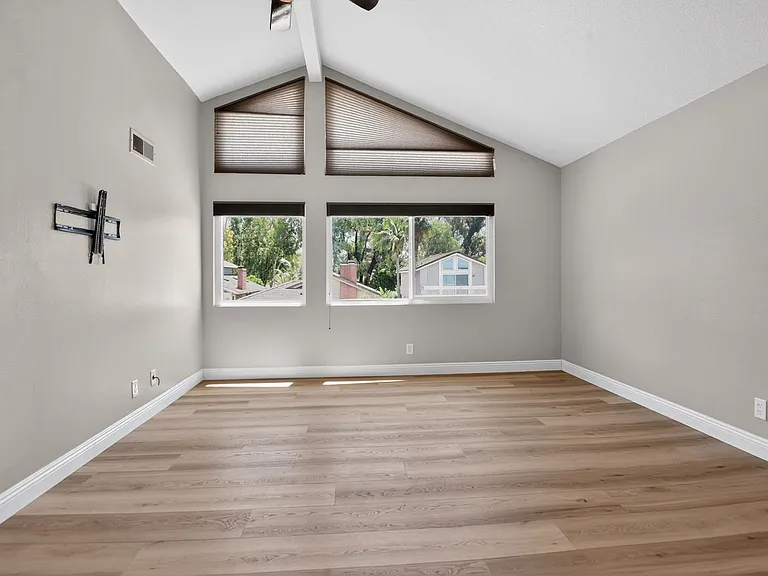 2173 Arbor Cir — Photo 25