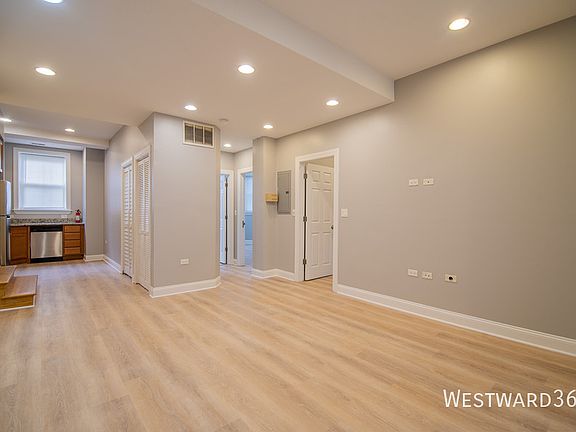 4th image of 2036 W Arthur Ave Unit G
