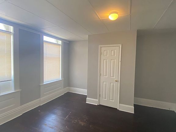 4th image of 3428 Dunnica Ave #1F