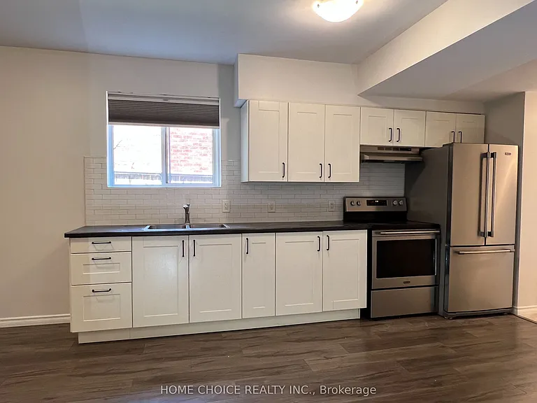 30 Porritt St #1 — Photo 5