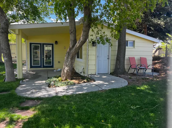 5221 McIntyre St #B, Golden, CO 80403