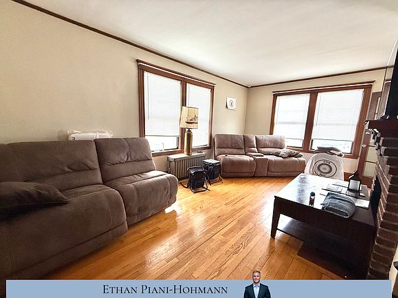 3rd image of 78 Hunnewell Ave #1
