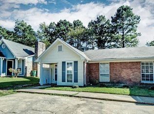 317 Peach Orchard Dr, Ridgeland, MS 39157